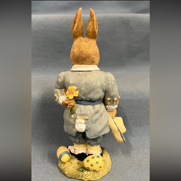 1994 The Victorian Collection Bentley Bunny Figurine with Box - Picture 3 of 3